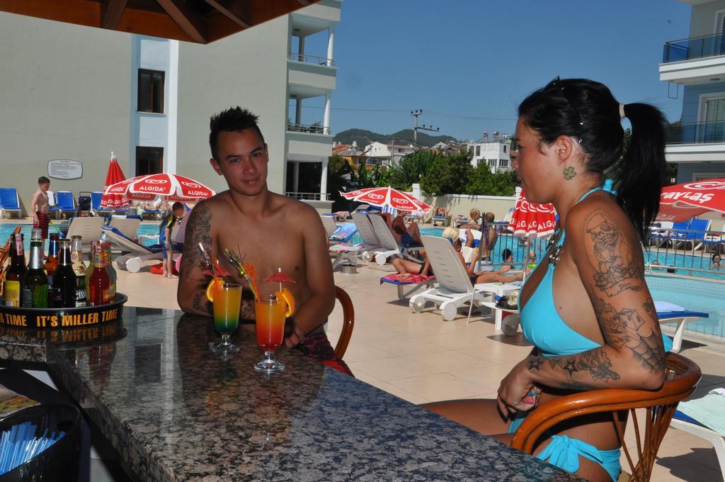 Candan Apart Marmaris Exterior photo