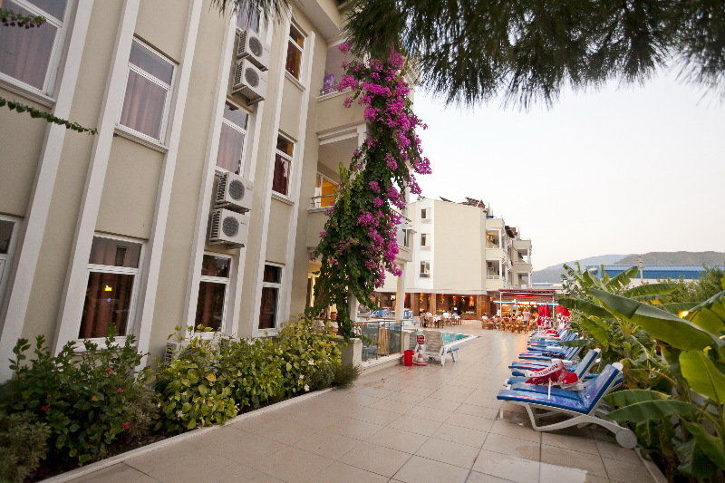 Candan Apart Marmaris Exterior photo
